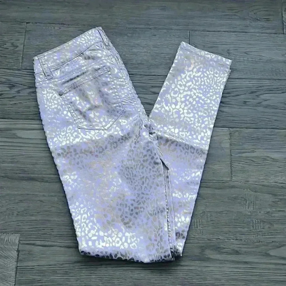 🌸3/$30🌸FIRE Los Angeles | Lilac purple and gold sparkle cheetah jeggings - Picture 1 of 9